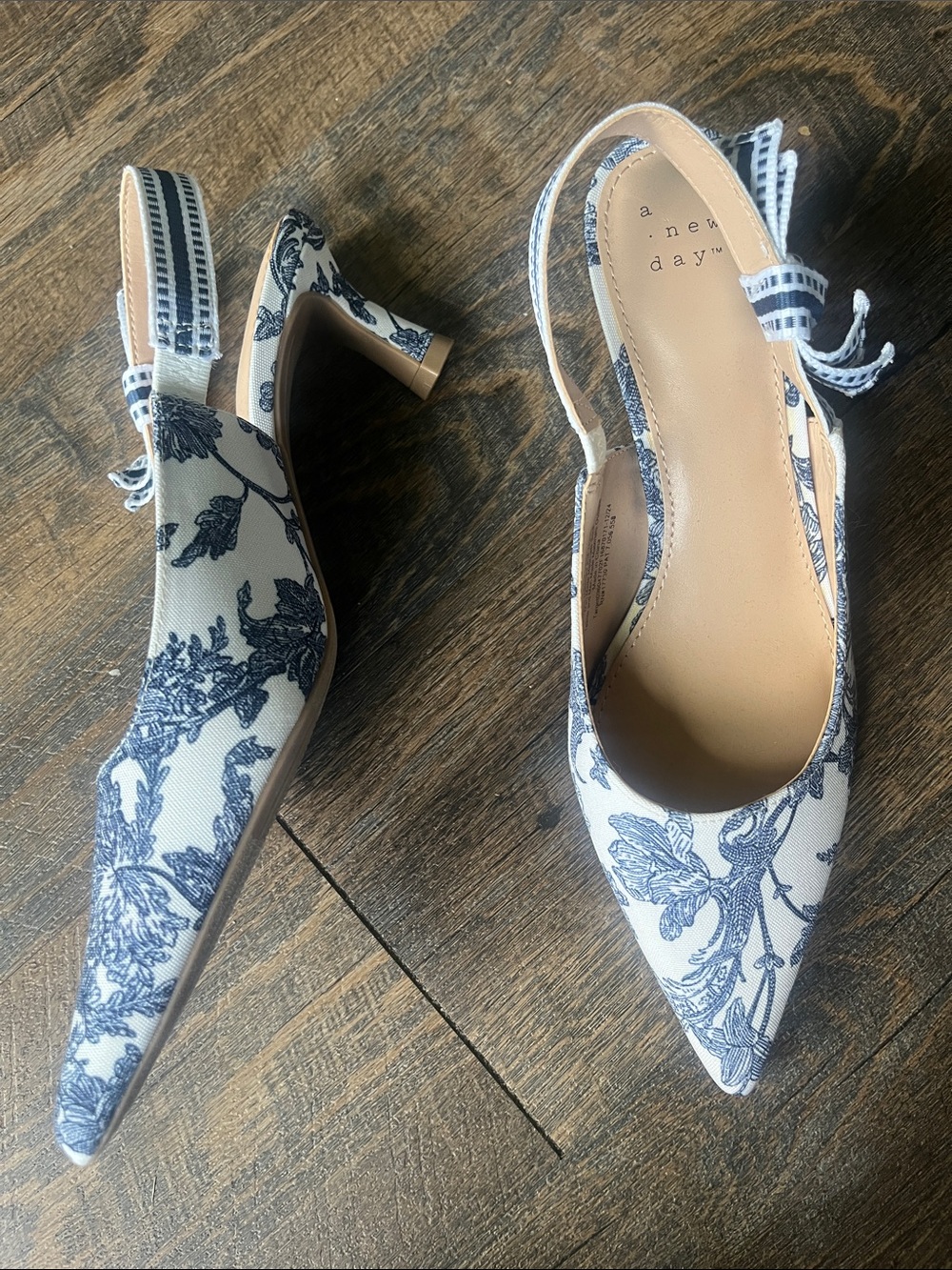 a new day White Floral Pointed Slingback Pumps with Blue Print